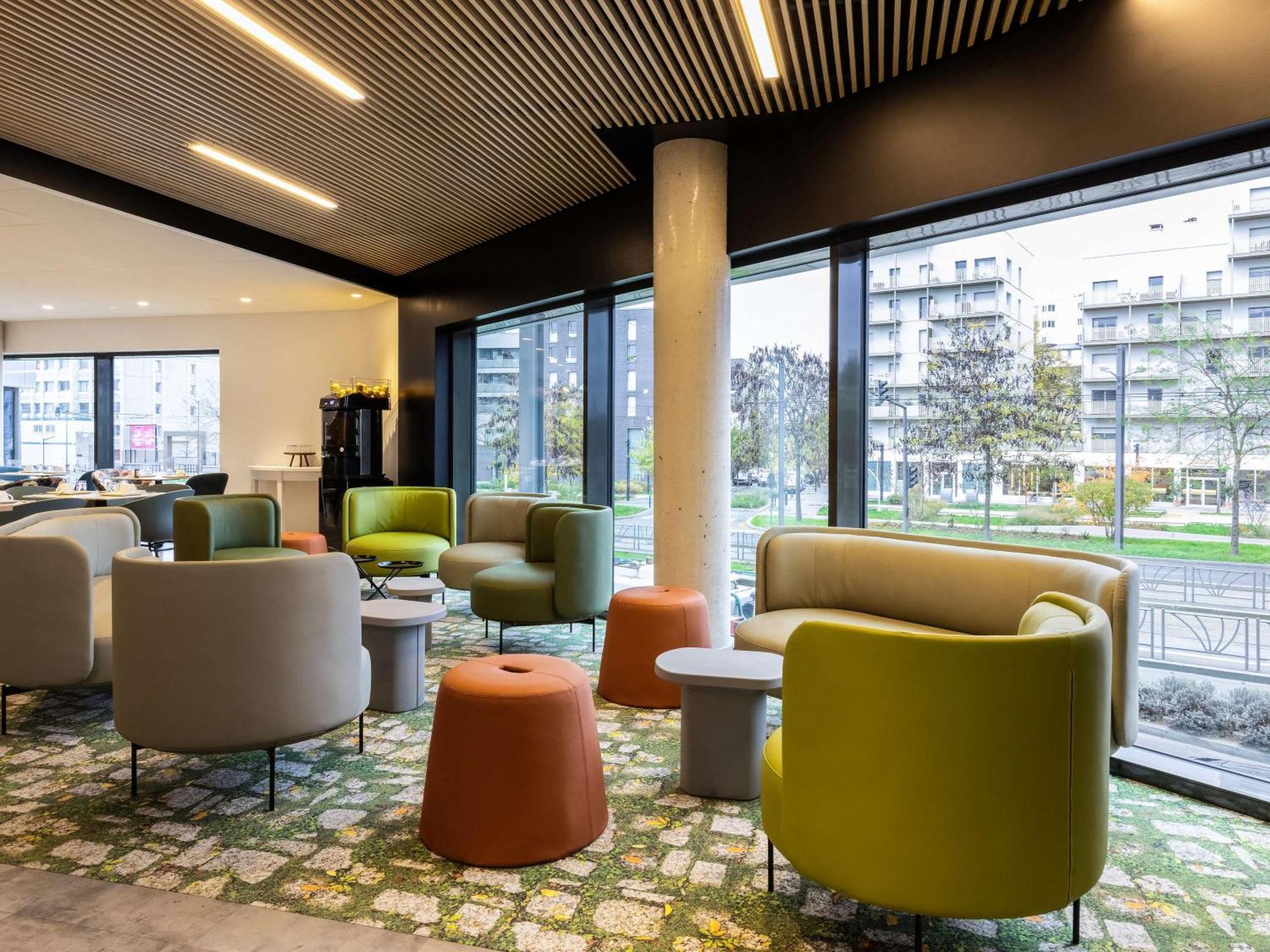 Ibis Styles Bezons Paris La Defense Hotel Buitenkant foto